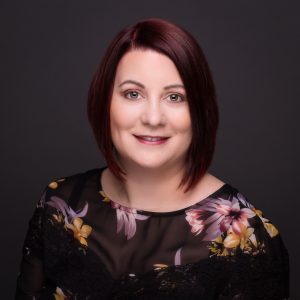 Tina Leonard - Fully Accredited Psychotherapist